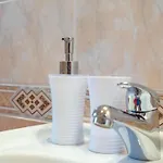 Gasthuis Benesov U Broumova 3*