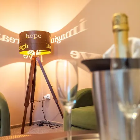 Guest house Benesov U Broumova *