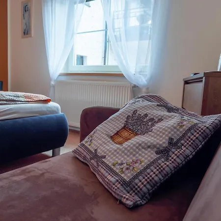 Benesov U Broumova Guest house Broumov