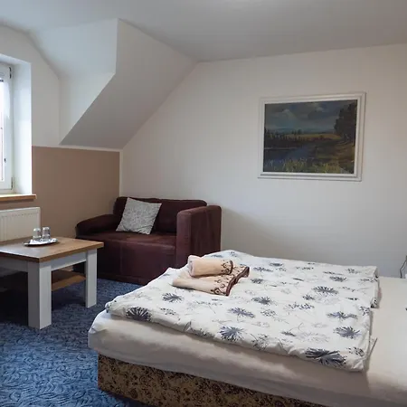 Gæstehus Benesov U Broumova 3*