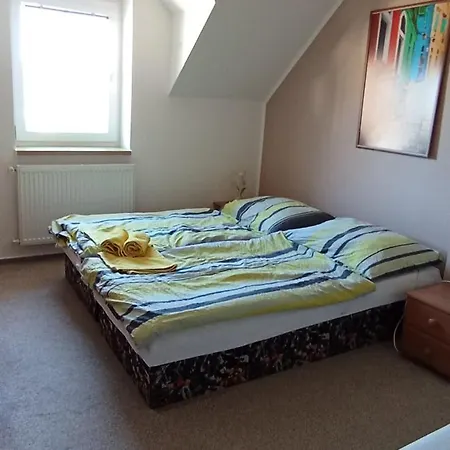 Guest house Benesov U Broumova *